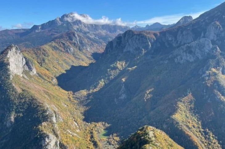 Kako provesti fantastičan adrenalinski vikend u okruženju reke Tare 